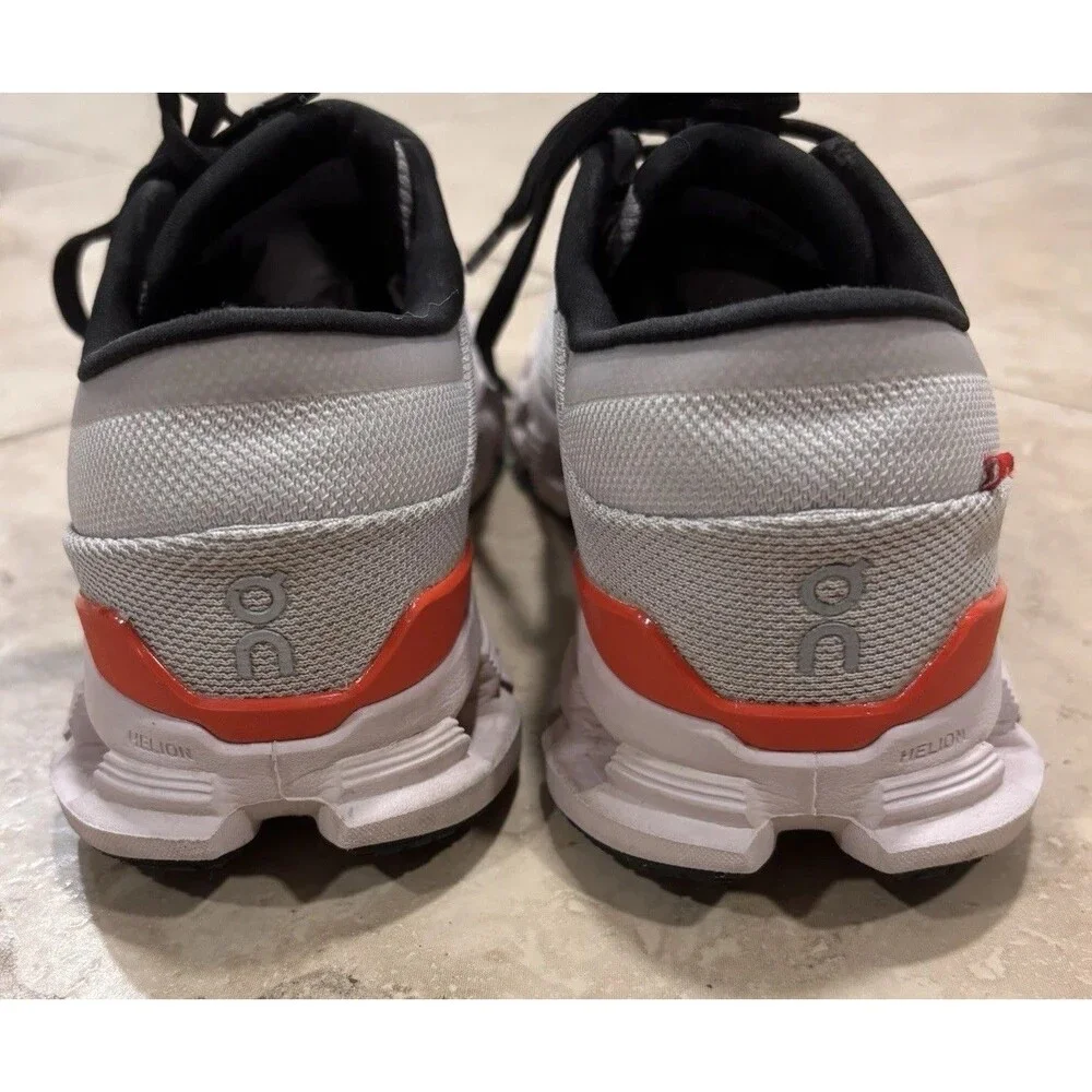On Cloud X 4 Women’s 8.5 Silver Flame Running Training Shoes Sneakers EU 40